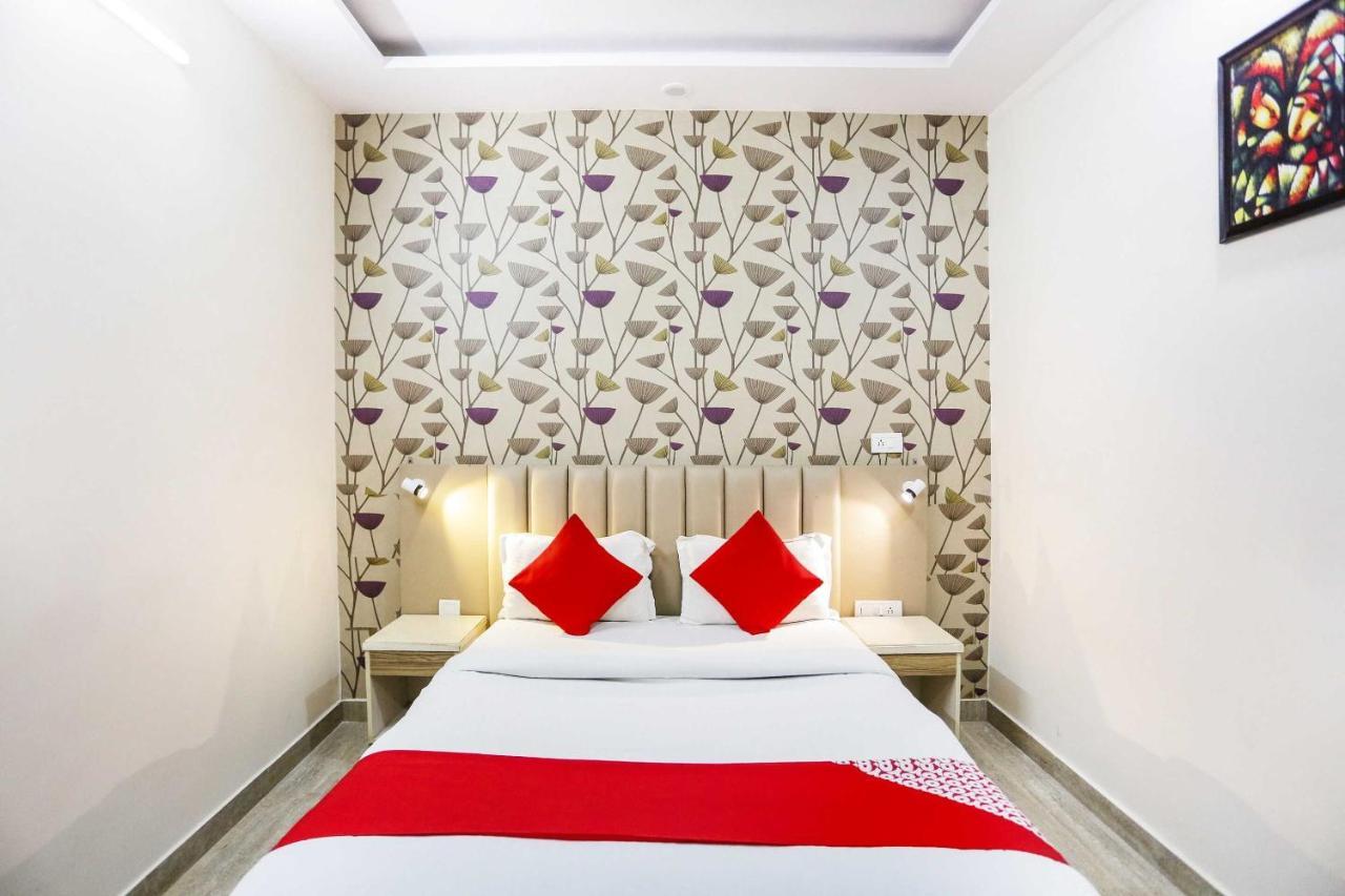 Hotel O Hotel Paradise Indraprast Екстер'єр фото