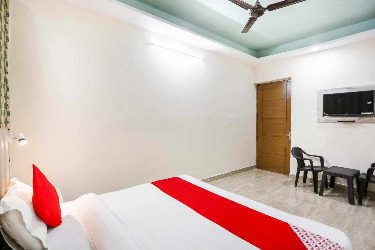 Hotel O Hotel Paradise Indraprast Екстер'єр фото
